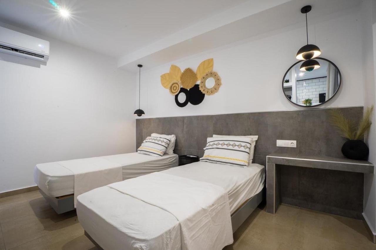 Mousikorama Apartments Faliraki Bagian luar foto