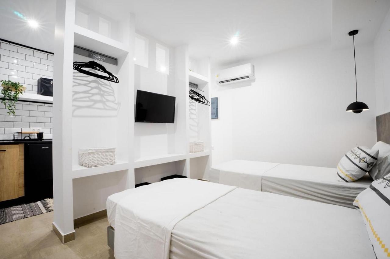 Mousikorama Apartments Faliraki Bagian luar foto