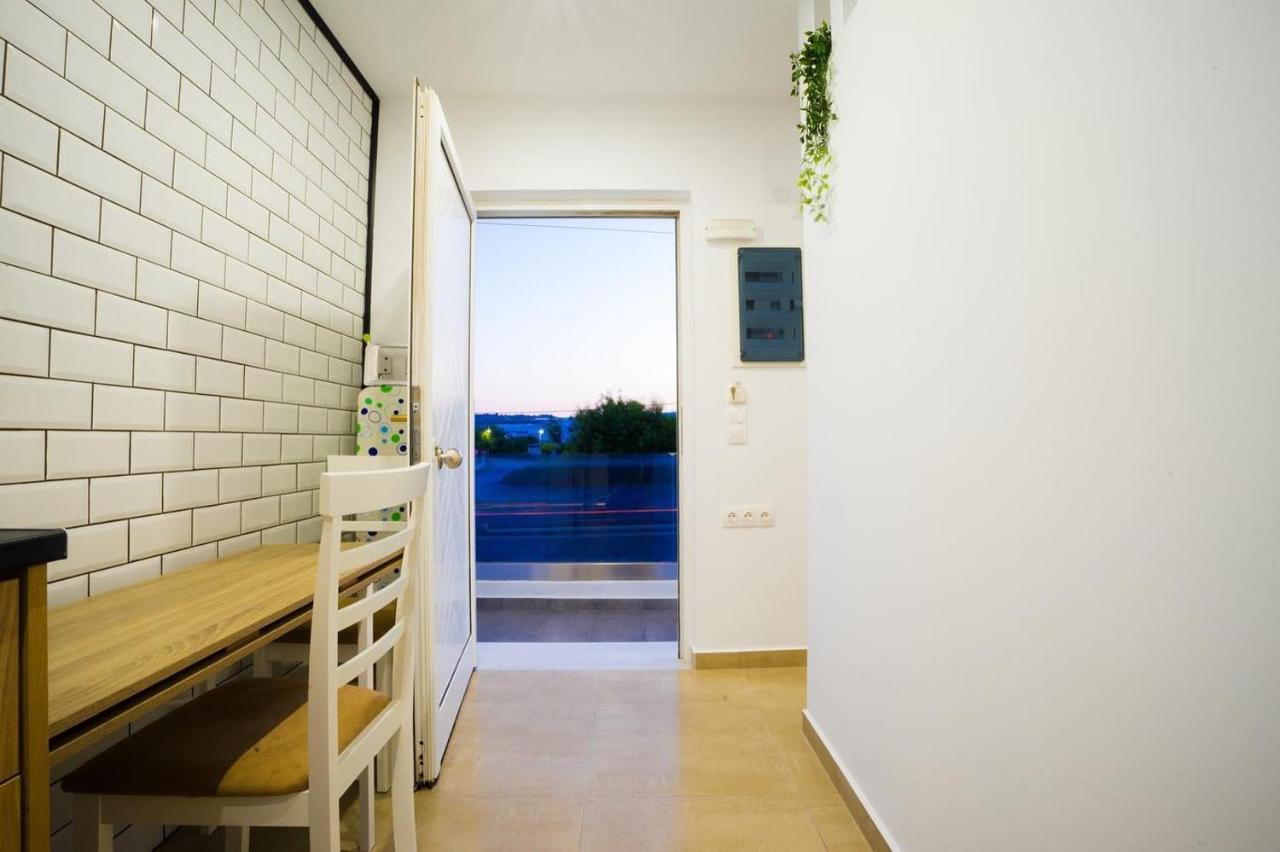 Mousikorama Apartments Faliraki Bagian luar foto